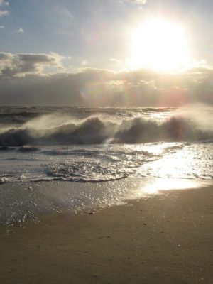 afbeelding golven eb en vloed golven bij bevalling